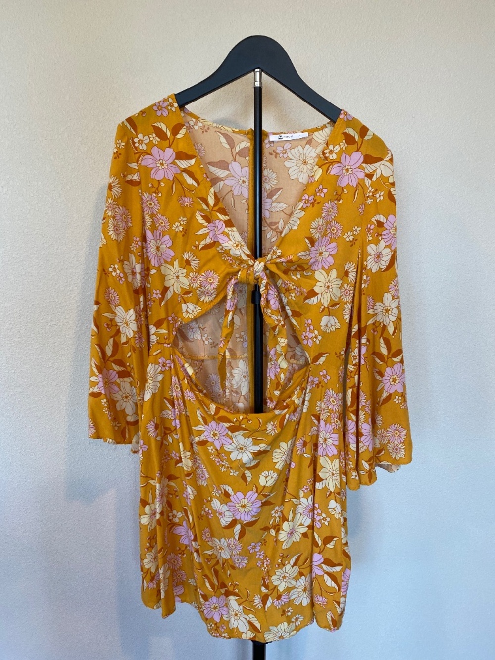 NWOT Cupshe Boho Bell Sleeve Dress size Large